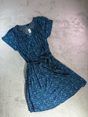 Talbots Navy Blue Floral Smocked Waist with a Self Tie Midi Dress
Size XL